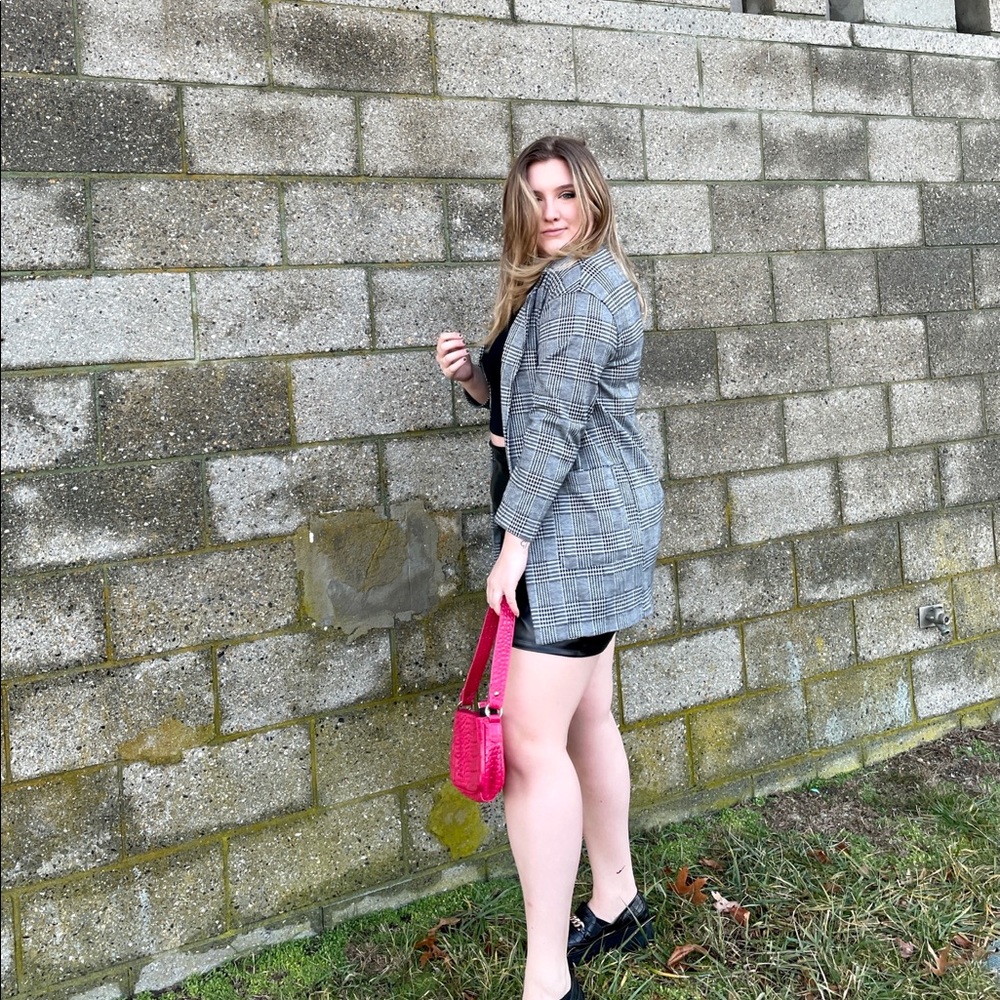 Meet your Posher, Olivia